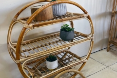 ROUND-CANE-SHELF