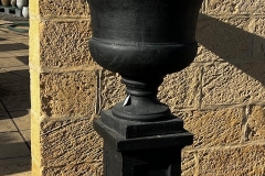 Urns-Pedestals