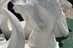 white-horse-head-statue